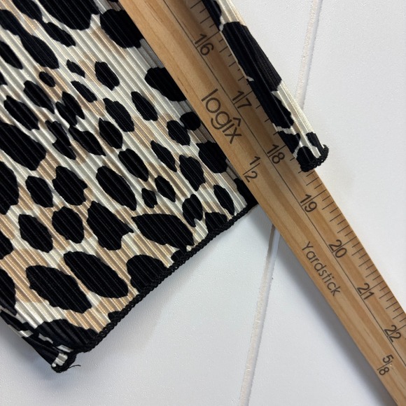 Vintage Only 9 Womens Animal Print Handkerchief Hem Top Size 2X Pleated Chic - Picture 6 of 9